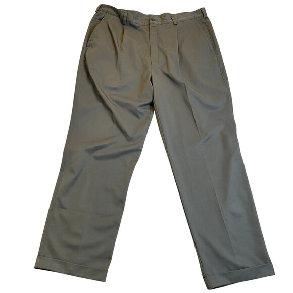 Nike Golf Mens Pants Size 40x32 Gray Polyester Flat Front Cuffs Breathable - Picture 1 of 15